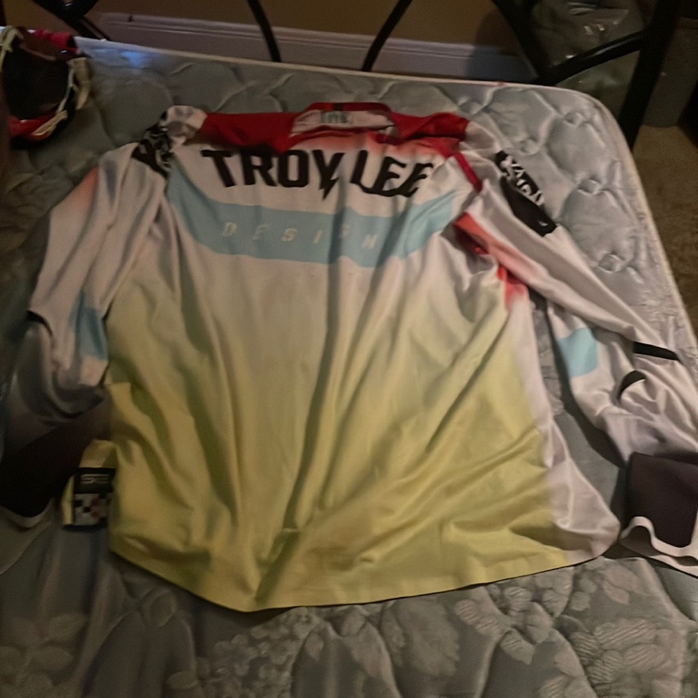 Troy lee dirtbike gear